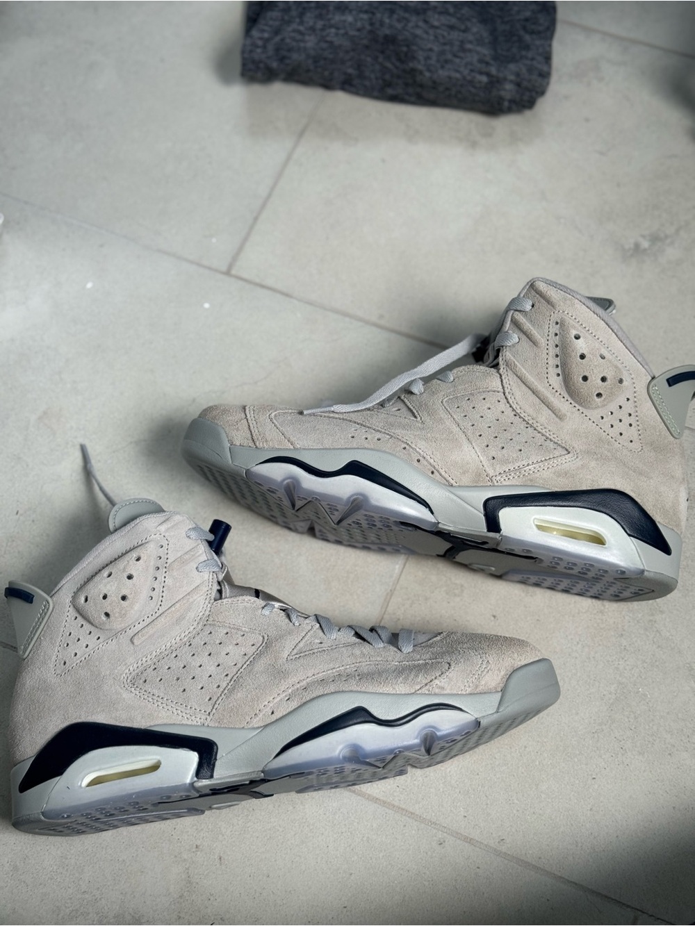 Jordan 6 Georgetown Sneakers